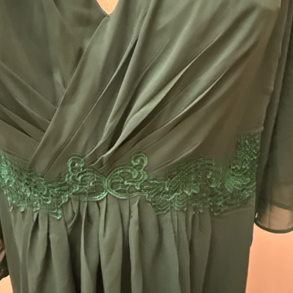 Chic Teal Maxi Dress with Elegant Draping - Picture 3 of 8